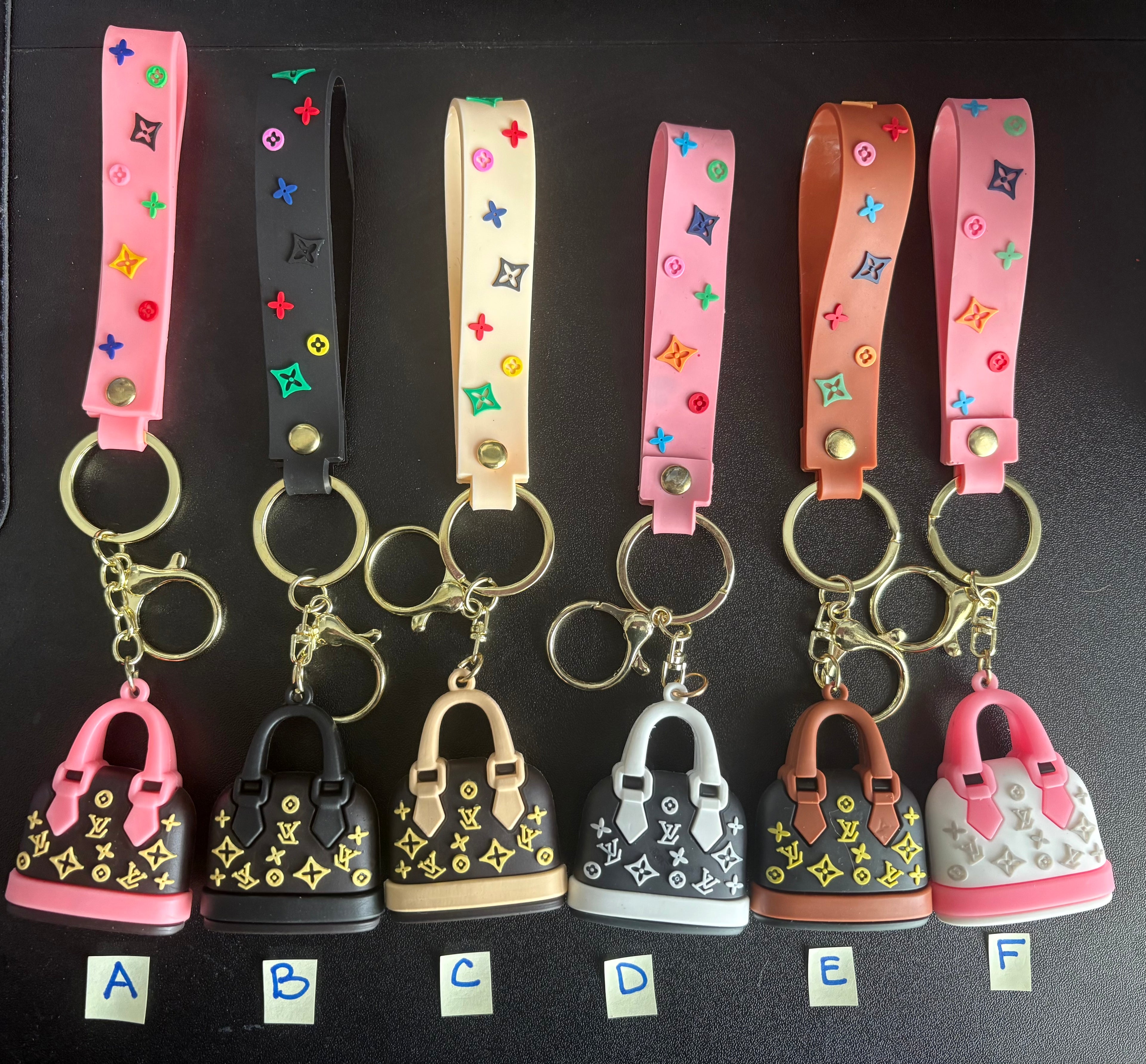 Mini Designer-Inspired Handbag Keychains – Luxe Looks, Pocket Size